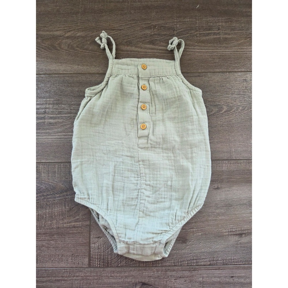 Little planet baby girl romper 9 mos